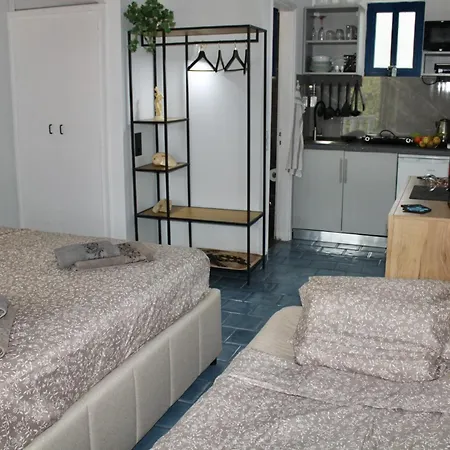 Blue Antonia * Laganas